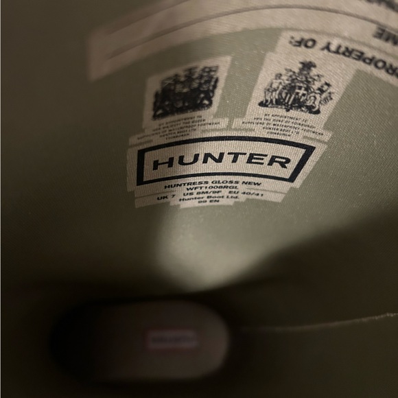 Hunter Black Huntress Gloss boots- size 10 women’s - Picture 5 of 7